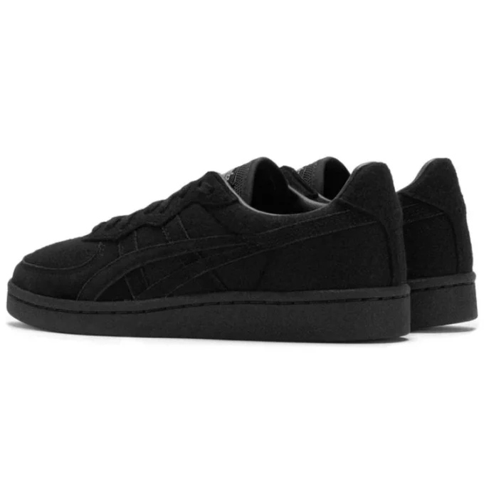 GSM „Triple Black”