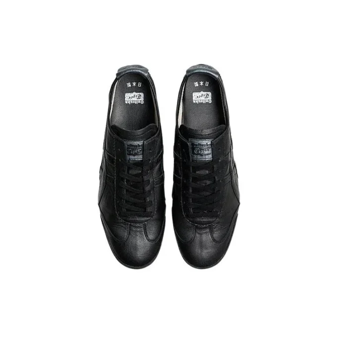 Mexico 66 „Triple Black”