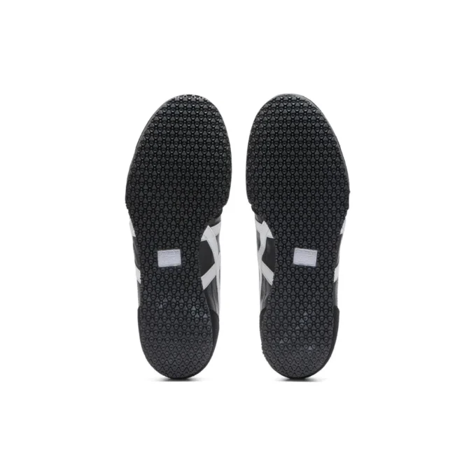 Serrano „Black White”