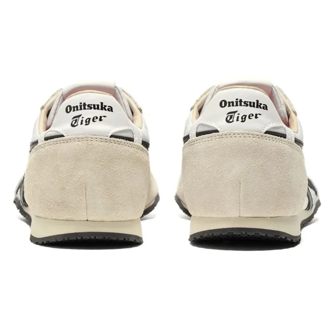 Serrano „White Black Red”