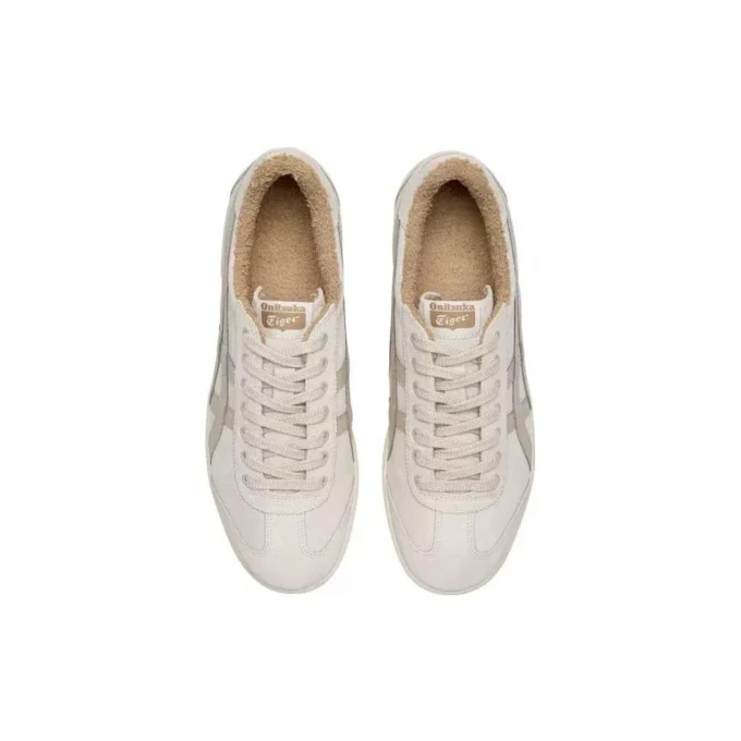 Tokuten „Cream White”