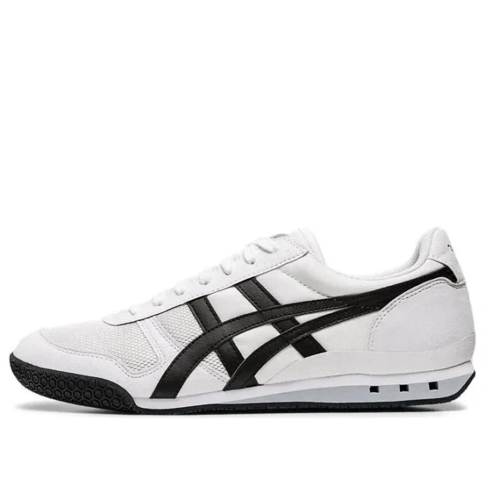 Ultimate 81 „White Black”
